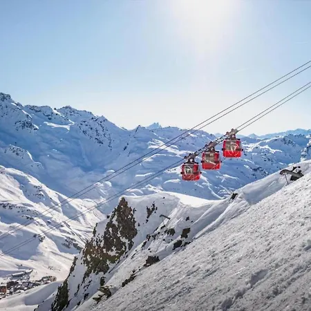 In Near Slopes Val Thorens