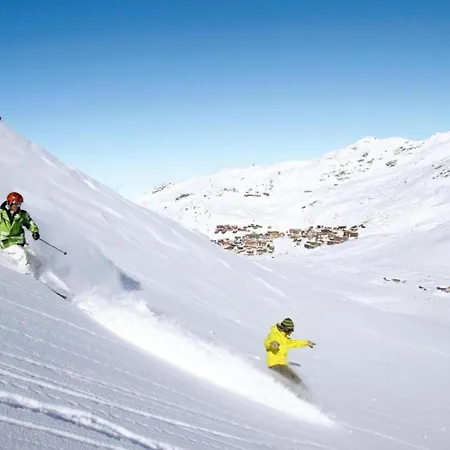 In Near Slopes *